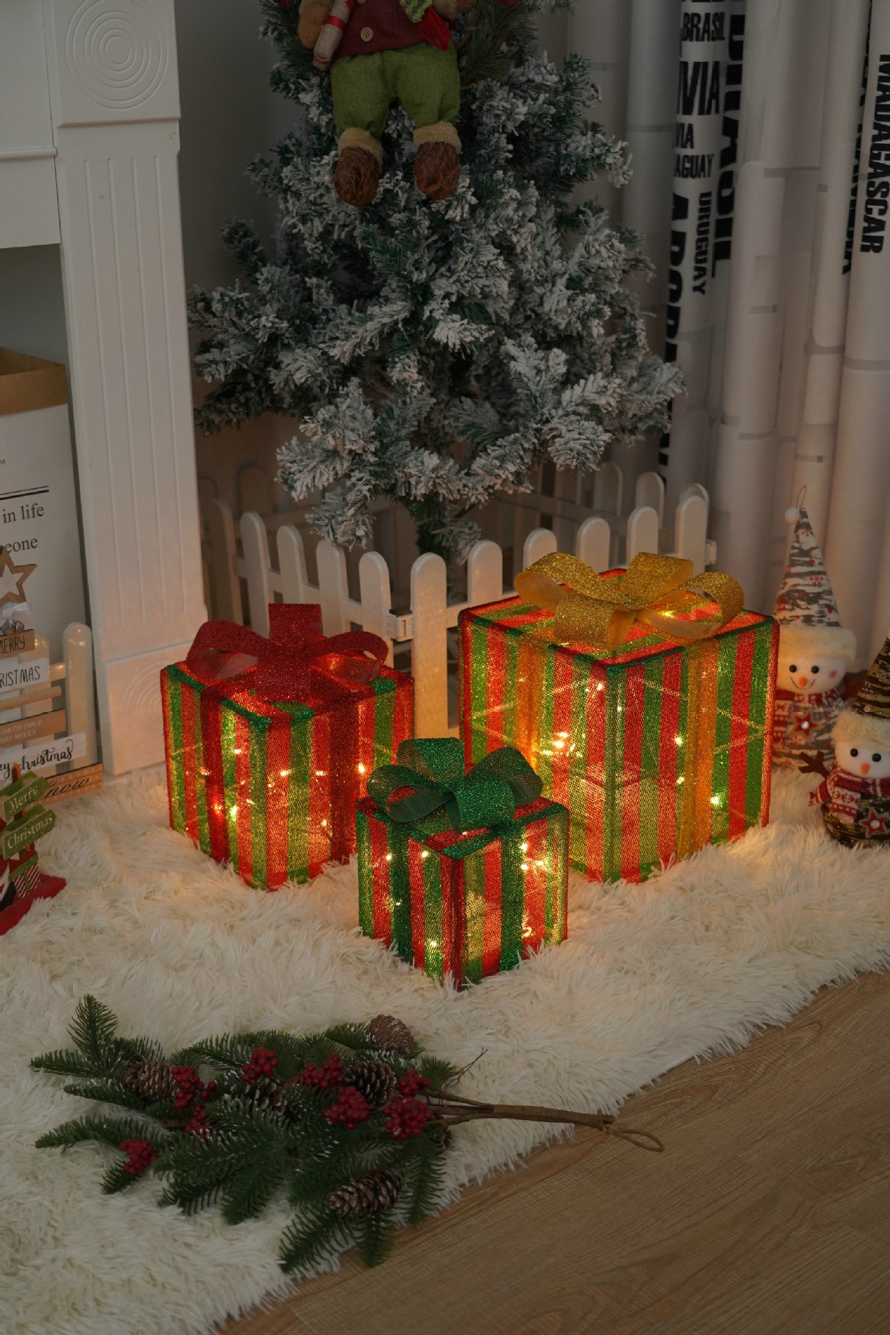 Battery-Powered LED Christmas Gift Box Decoration Lights Set