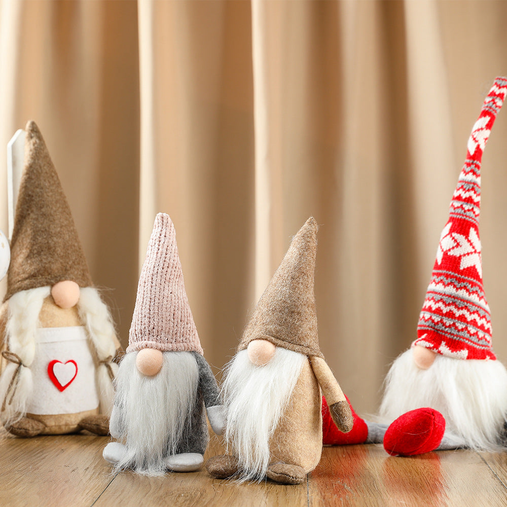 Faceless Christmas Goblin Doll Decoration - Modern Art Style