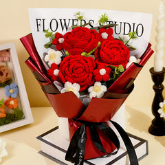 Handmade Crochet Red Rose Bouquet for Special Occasions